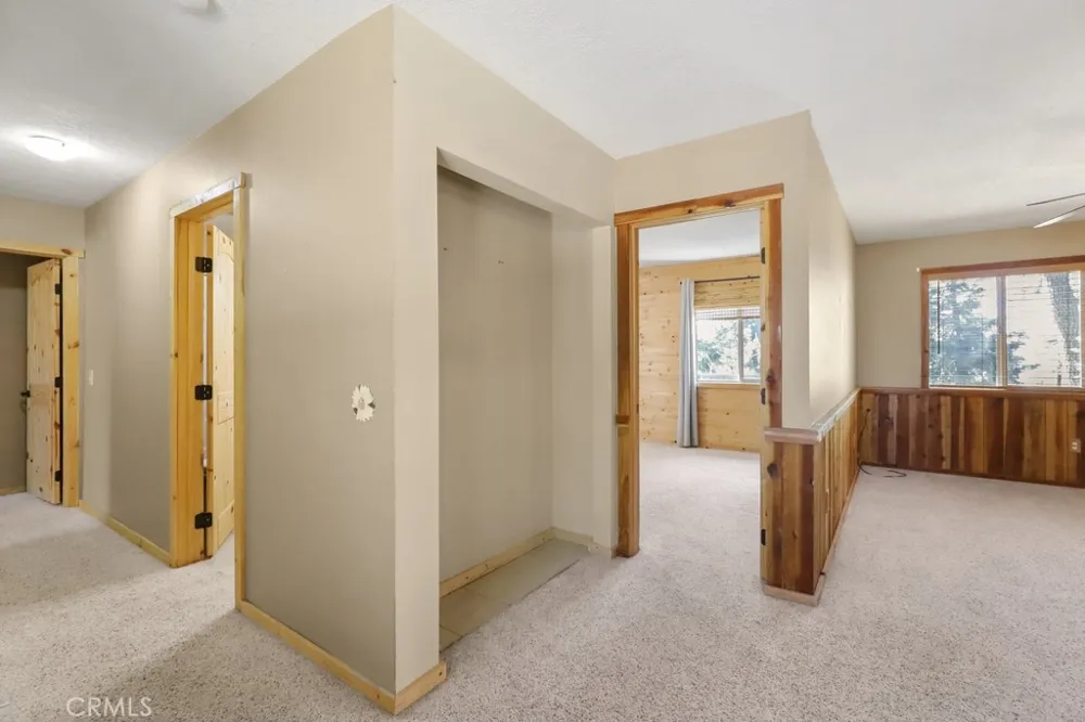 21645 Jobs Peak Road Cedarpines Park, CA 92322