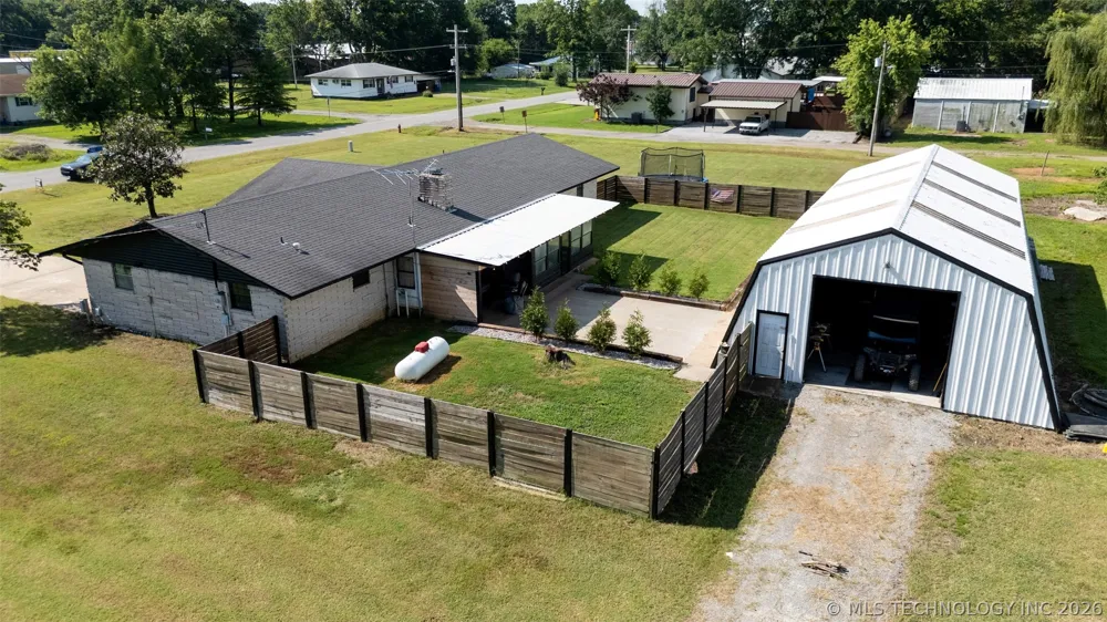 406 William Penn Adair, OK 74330