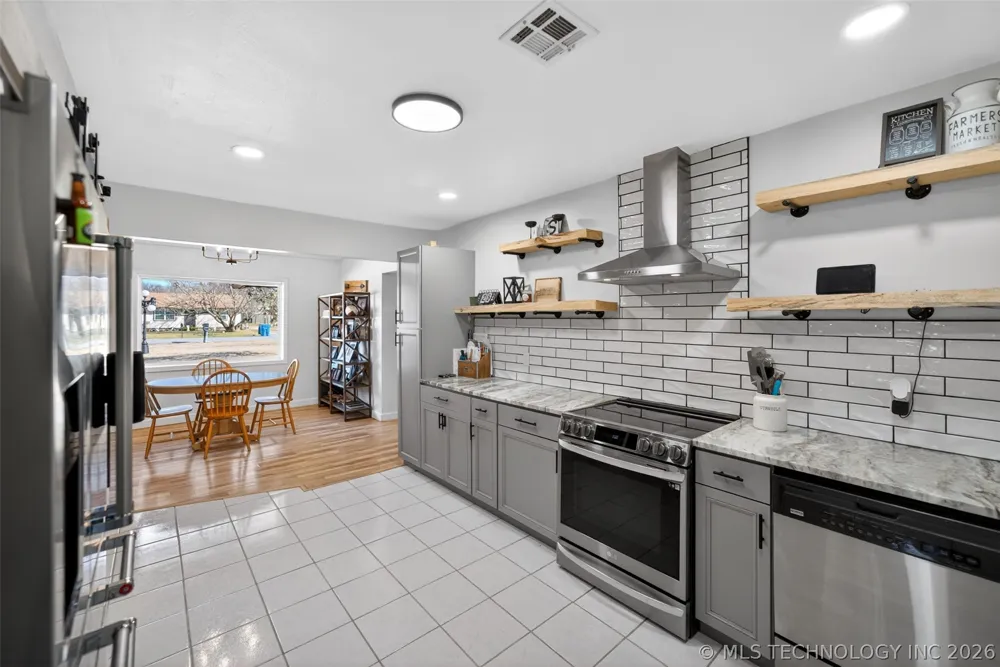 406 William Penn Adair, OK 74330
