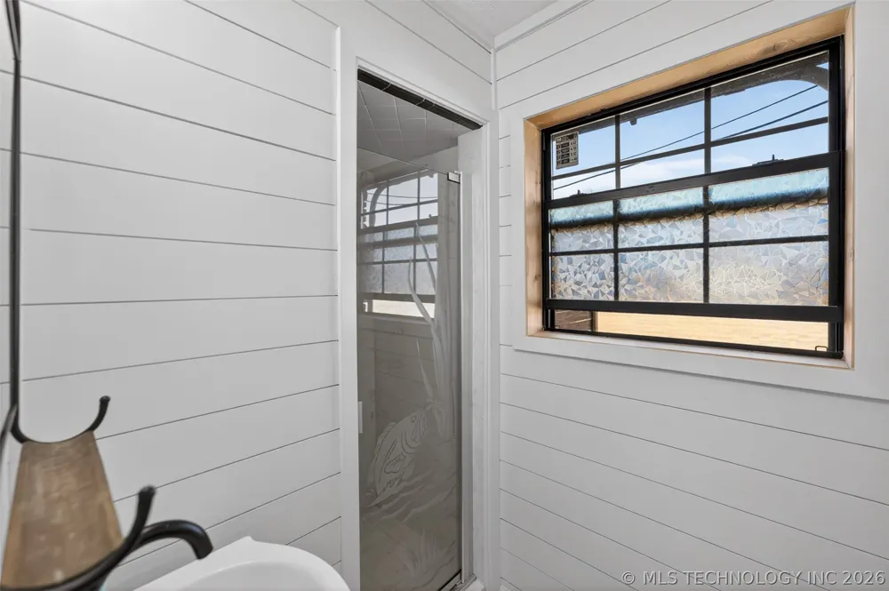 406 William Penn Adair, OK 74330