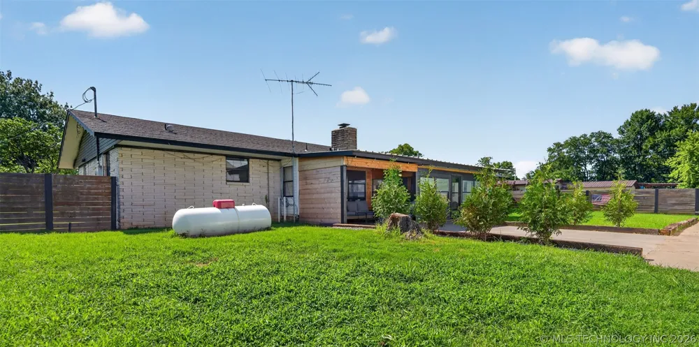 406 William Penn Adair, OK 74330