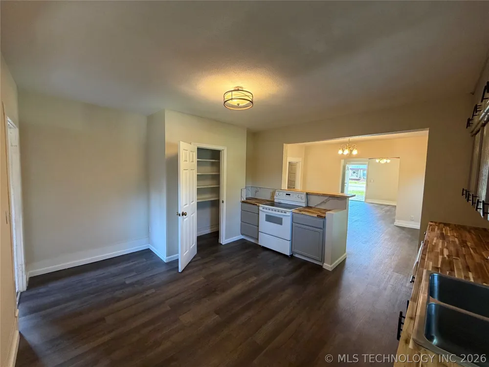 206 W Main Bokchito, OK 73449