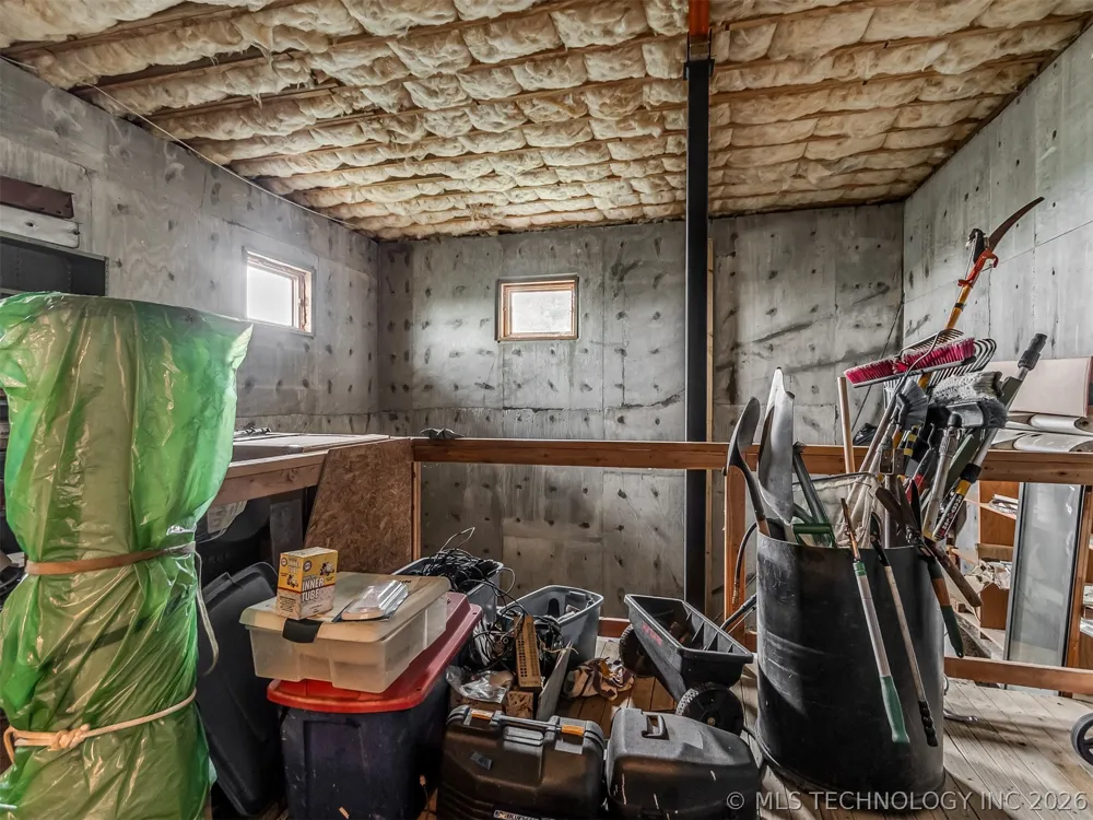 19190 Valley View Lane Catoosa, OK 74015