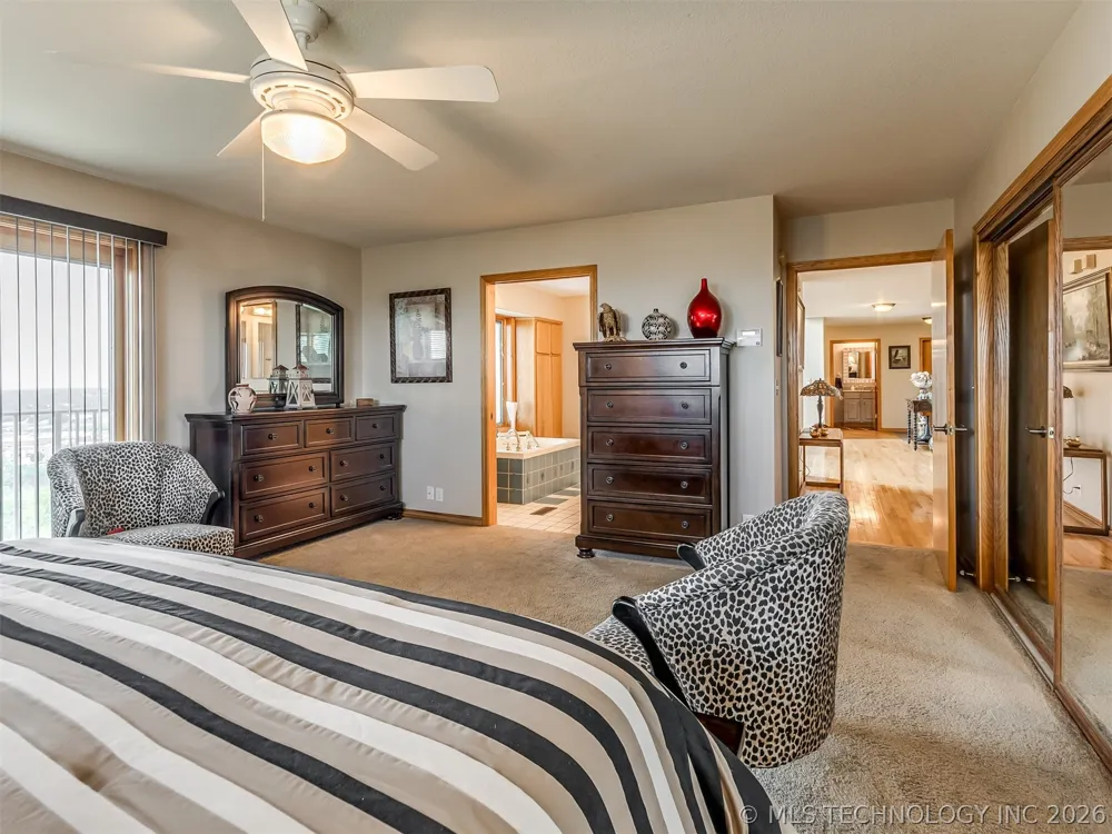 19190 Valley View Lane Catoosa, OK 74015
