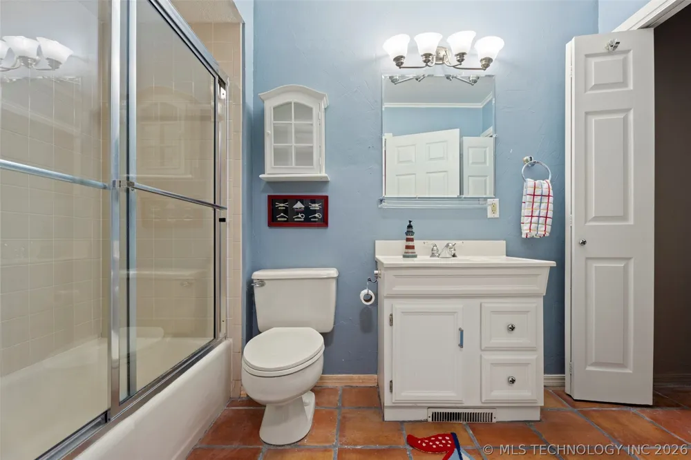 33601 Dogwood Cliffs #3 Afton, OK 74331