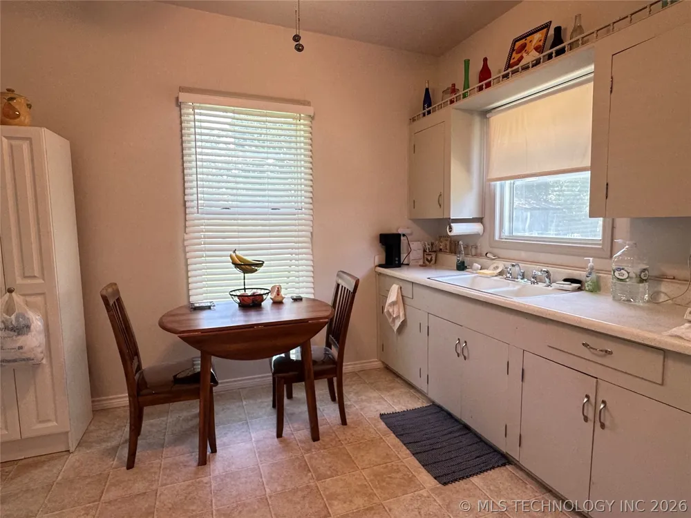 615 W 15th Street Okmulgee, OK 74447