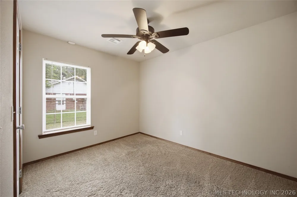 108 W Division Street Oktaha, OK 74450