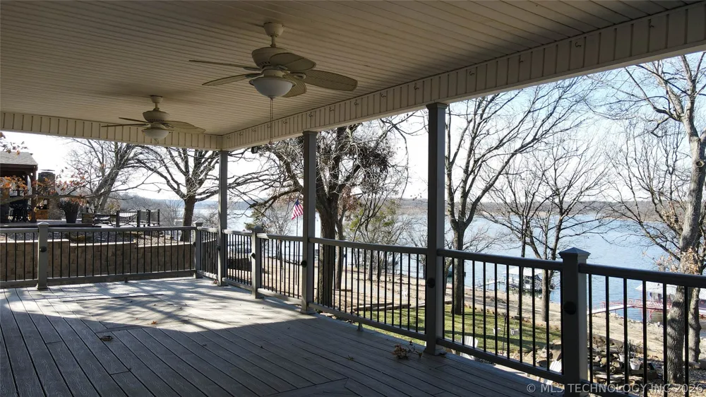 4157 W Roadrunner Drive Hulbert, OK 74441