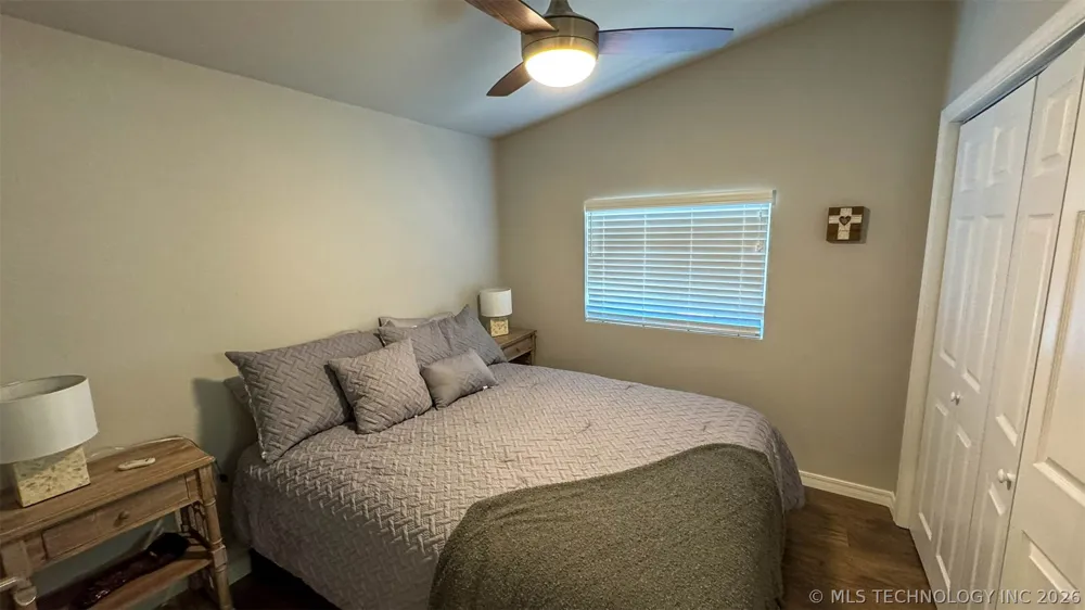 4157 W Roadrunner Drive Hulbert, OK 74441