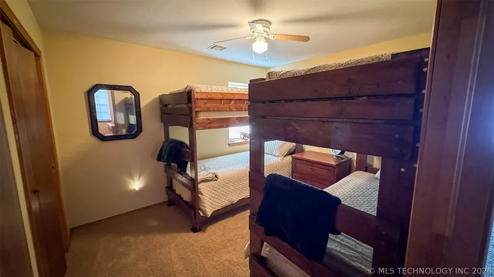 4157 W Roadrunner Drive Hulbert, OK 74441