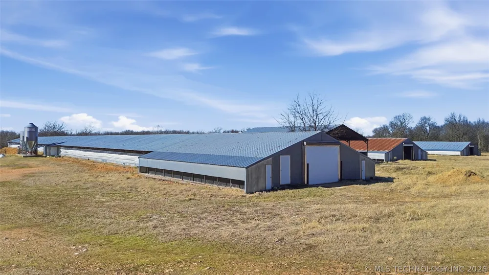 4302 S 445 ROAD Salina, OK 74365