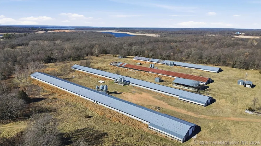 4302 S 445 ROAD Salina, OK 74365