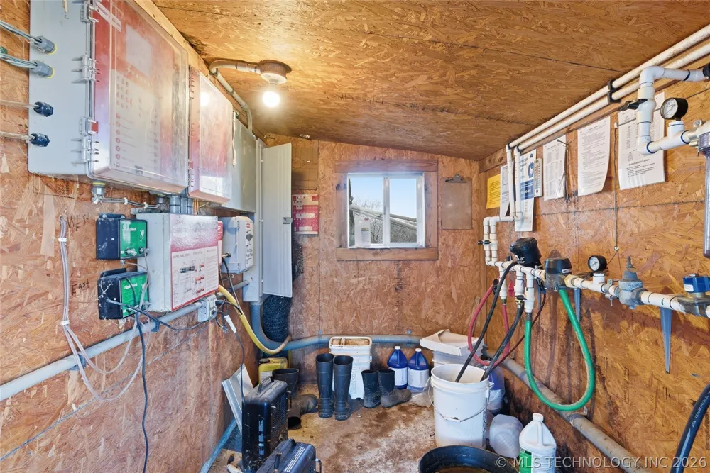 4302 S 445 ROAD Salina, OK 74365