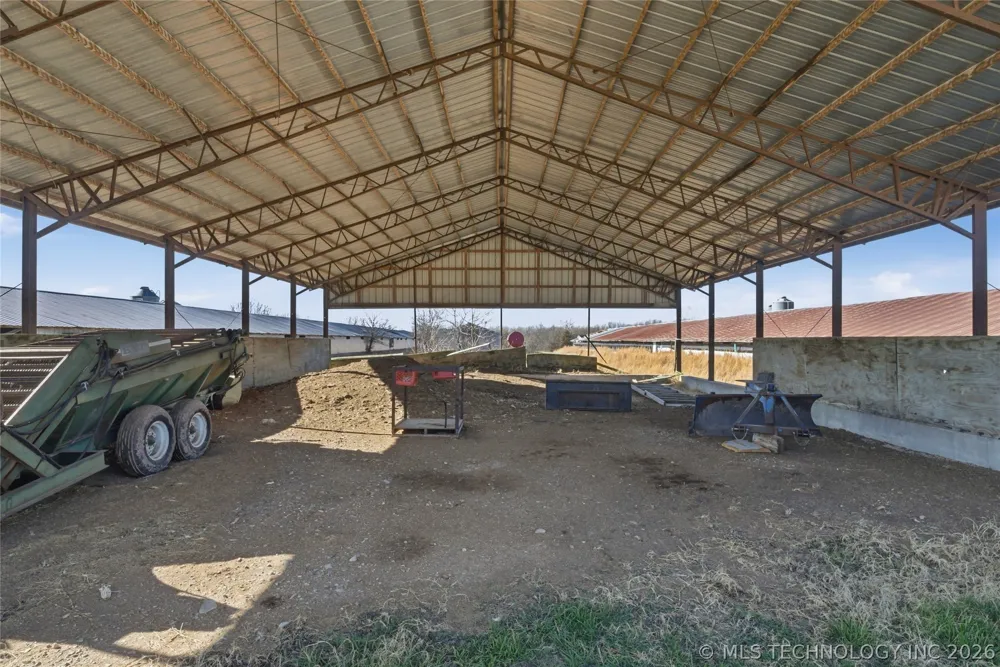 4302 S 445 ROAD Salina, OK 74365