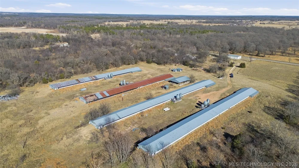 4302 S 445 ROAD Salina, OK 74365