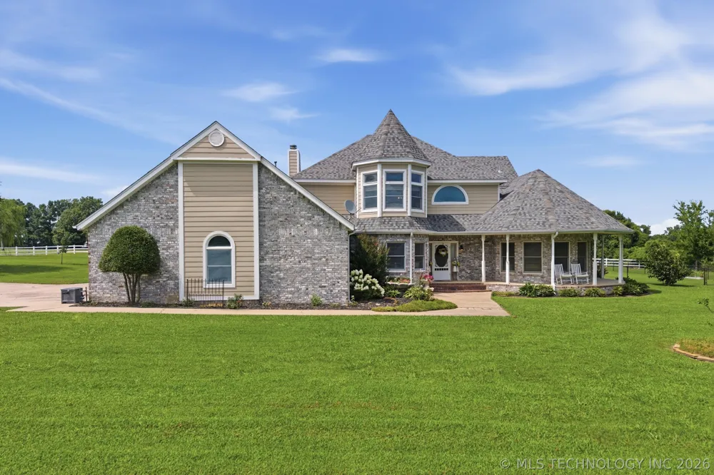 29945 S River Ridge Drive Catoosa, OK 74015