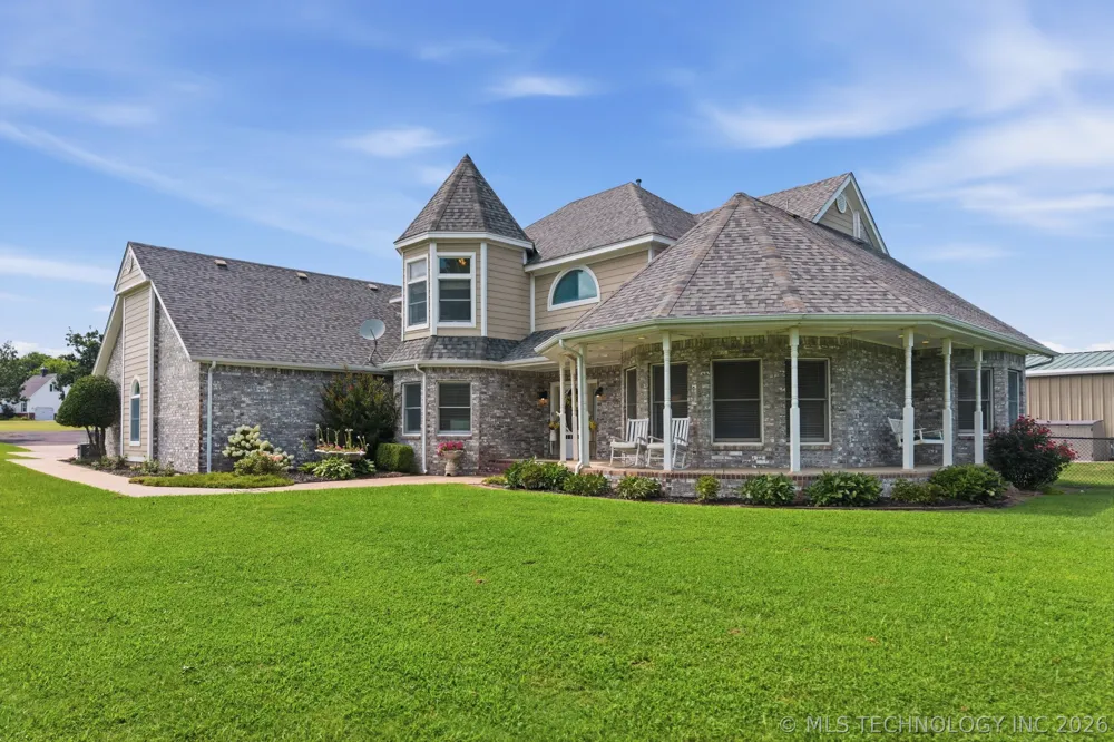 29945 S River Ridge Drive Catoosa, OK 74015
