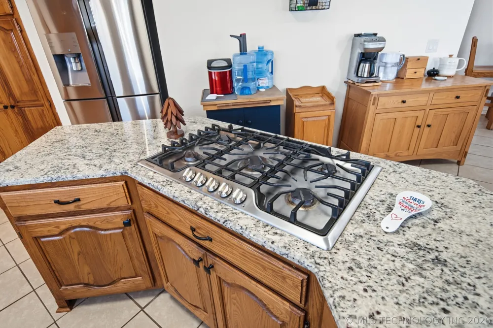 29945 S River Ridge Drive Catoosa, OK 74015