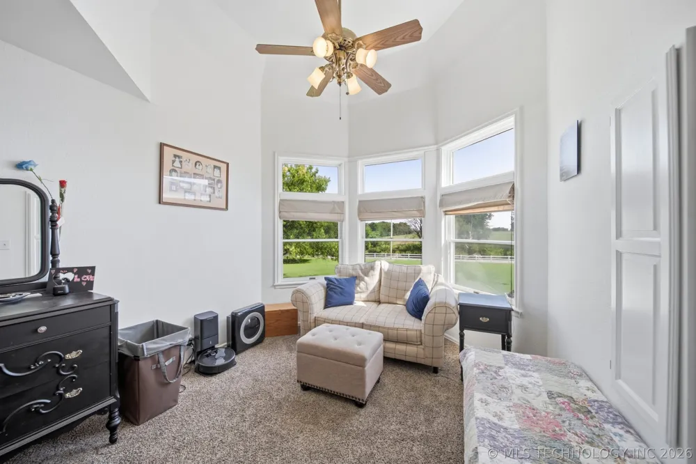 29945 S River Ridge Drive Catoosa, OK 74015