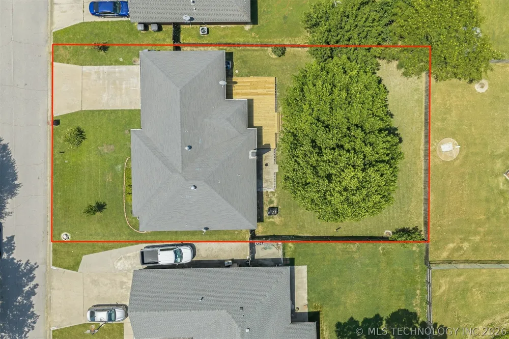 1604 Southern Hills Ardmore, OK 73401