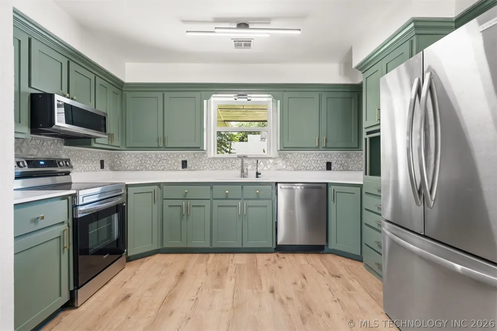 1604 Southern Hills Ardmore, OK 73401