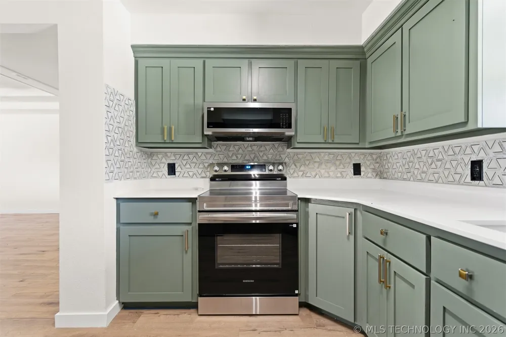 1604 Southern Hills Ardmore, OK 73401