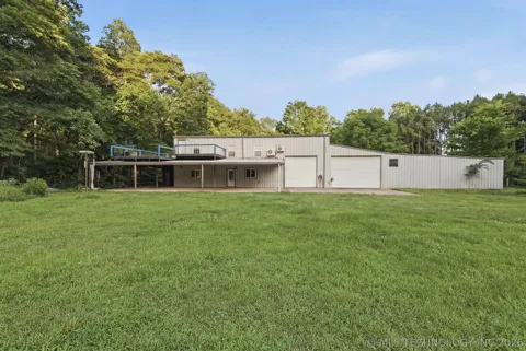 8049 Highway 10