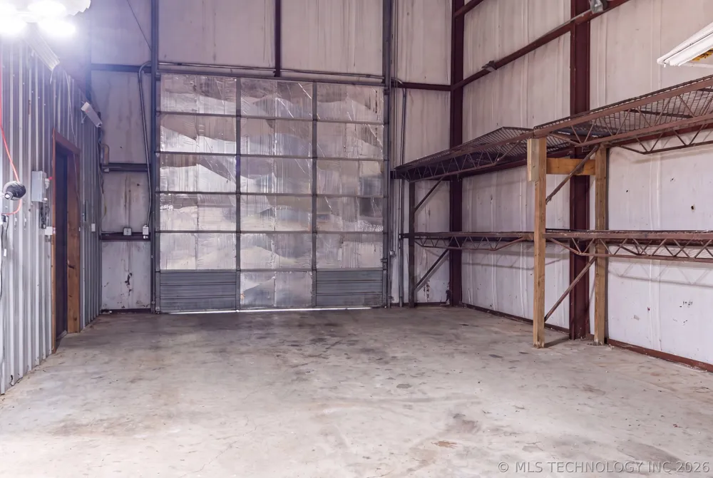 8049 Highway 10 Tahlequah, OK 74464