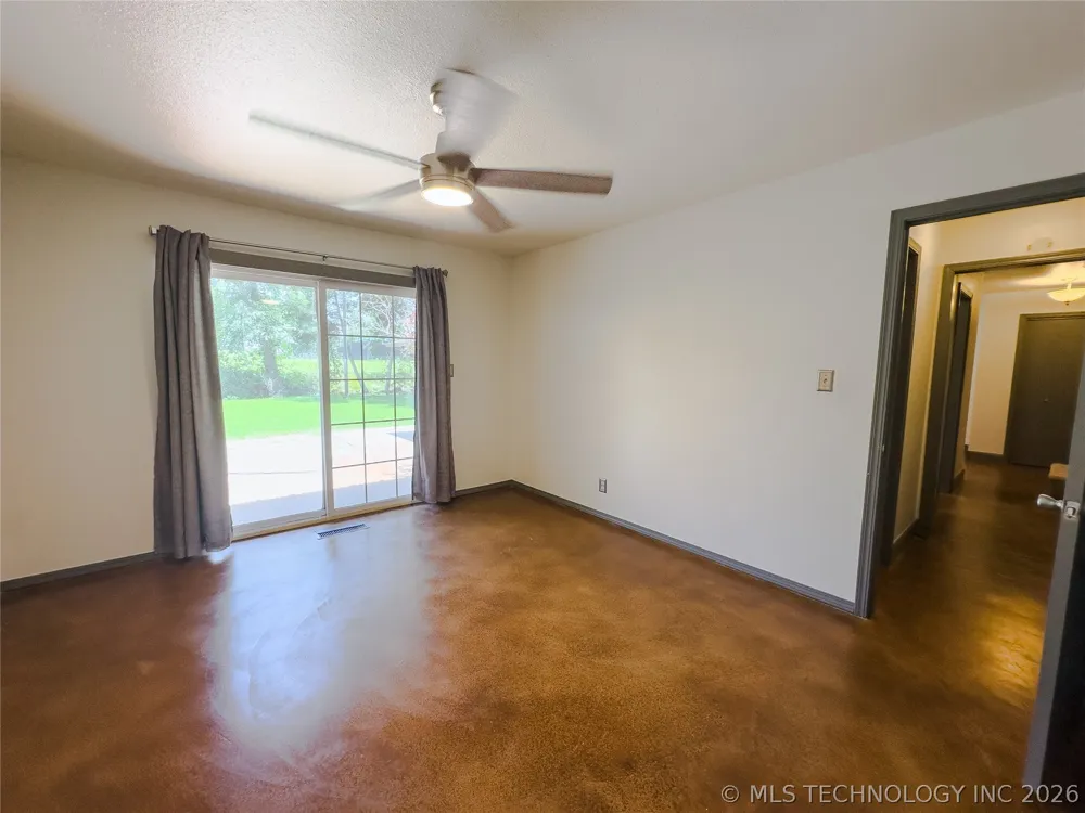 15921 E 131st Street S #2 Broken Arrow, OK 74011