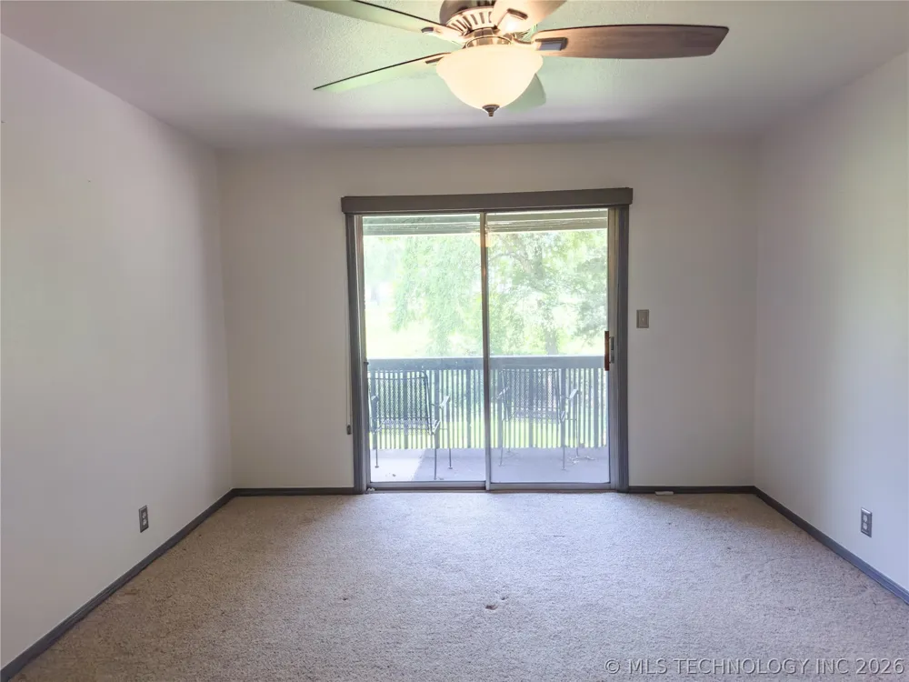 15921 E 131st Street S #2 Broken Arrow, OK 74011