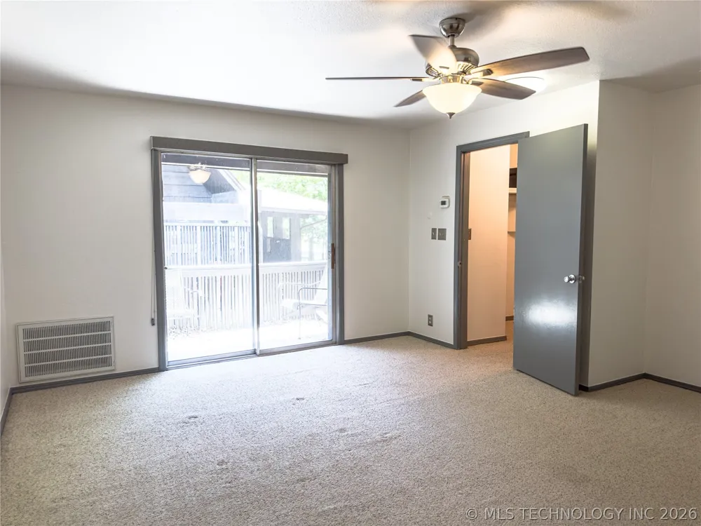 15921 E 131st Street S #2 Broken Arrow, OK 74011