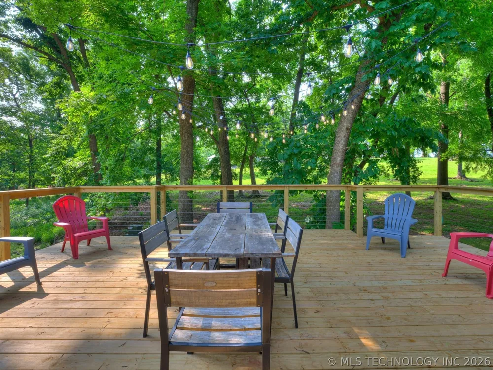 11 Port Duncan Afton, OK 74331