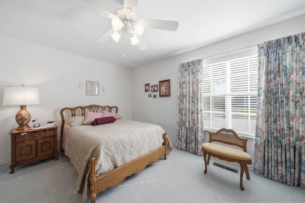 9867 S Maybelle Avenue Jenks, OK 74037