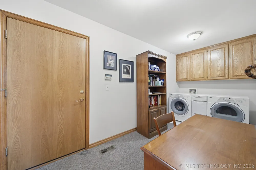 9867 S Maybelle Avenue Jenks, OK 74037