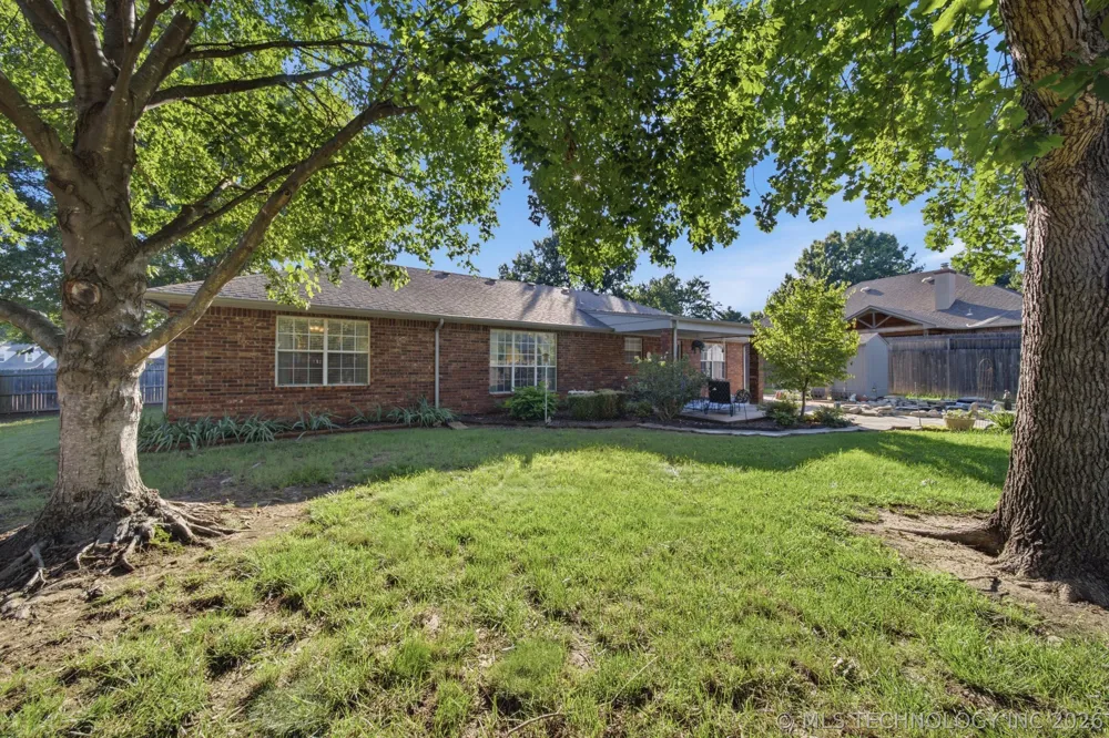 9867 S Maybelle Avenue Jenks, OK 74037