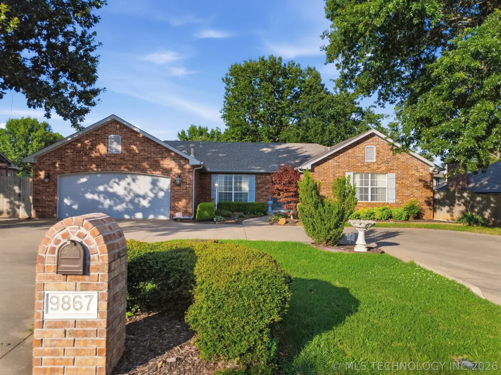 9867 S Maybelle Avenue Jenks, OK 74037