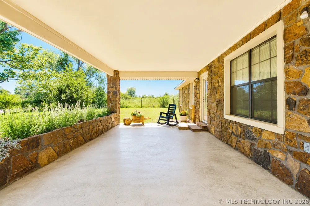 15895 Briar Road Morris, OK 74445