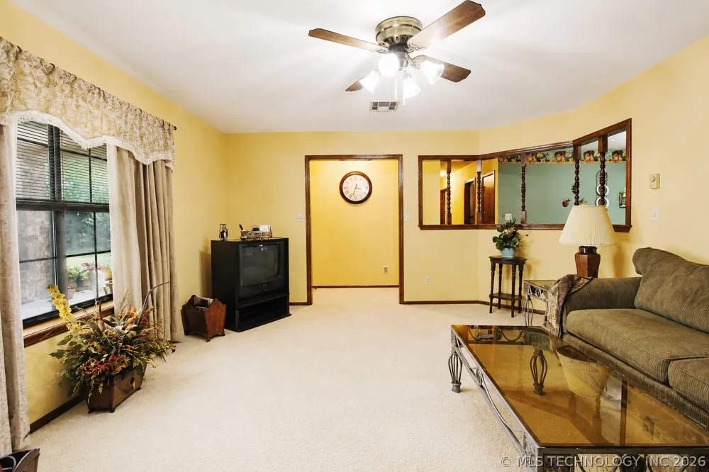 15895 Briar Road Morris, OK 74445