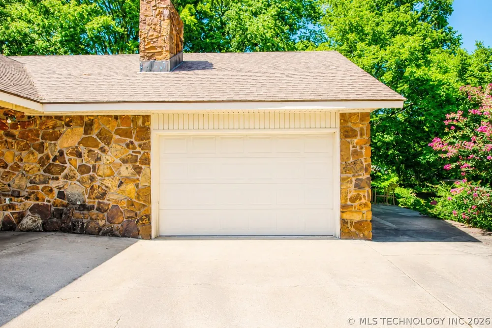 15895 Briar Road Morris, OK 74445