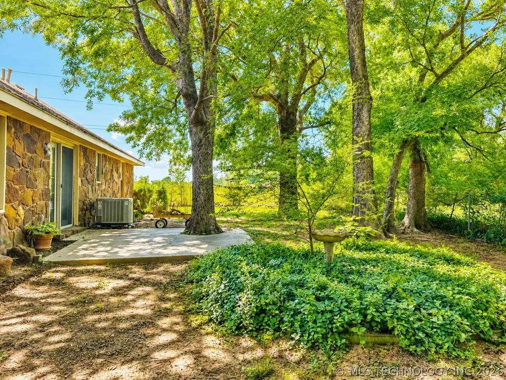 15895 Briar Road Morris, OK 74445