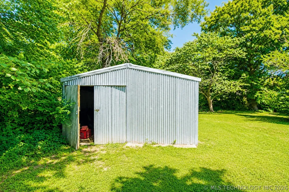 15895 Briar Road Morris, OK 74445