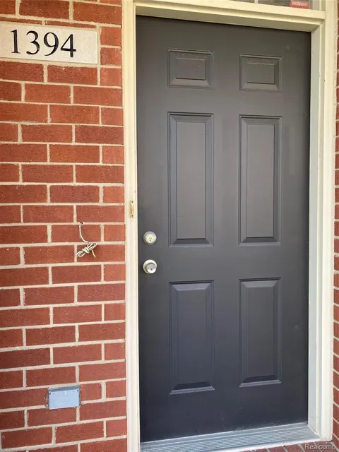 1394 Ashford Court
