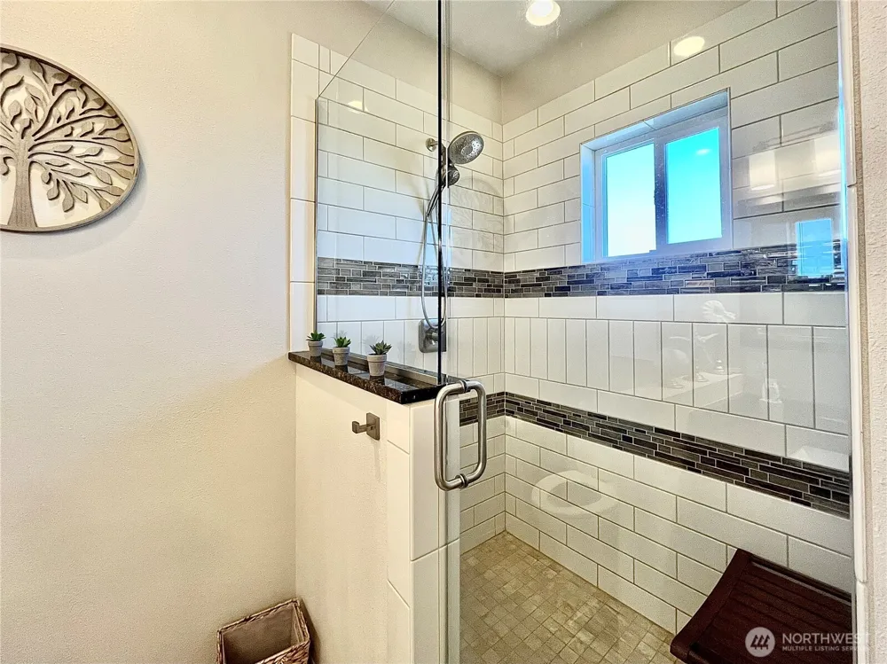 1439 Diamond Head Avenue SW Ocean Shores, WA 98569
