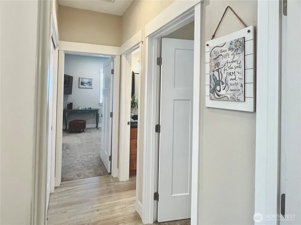 1439 Diamond Head Avenue SW Ocean Shores, WA 98569