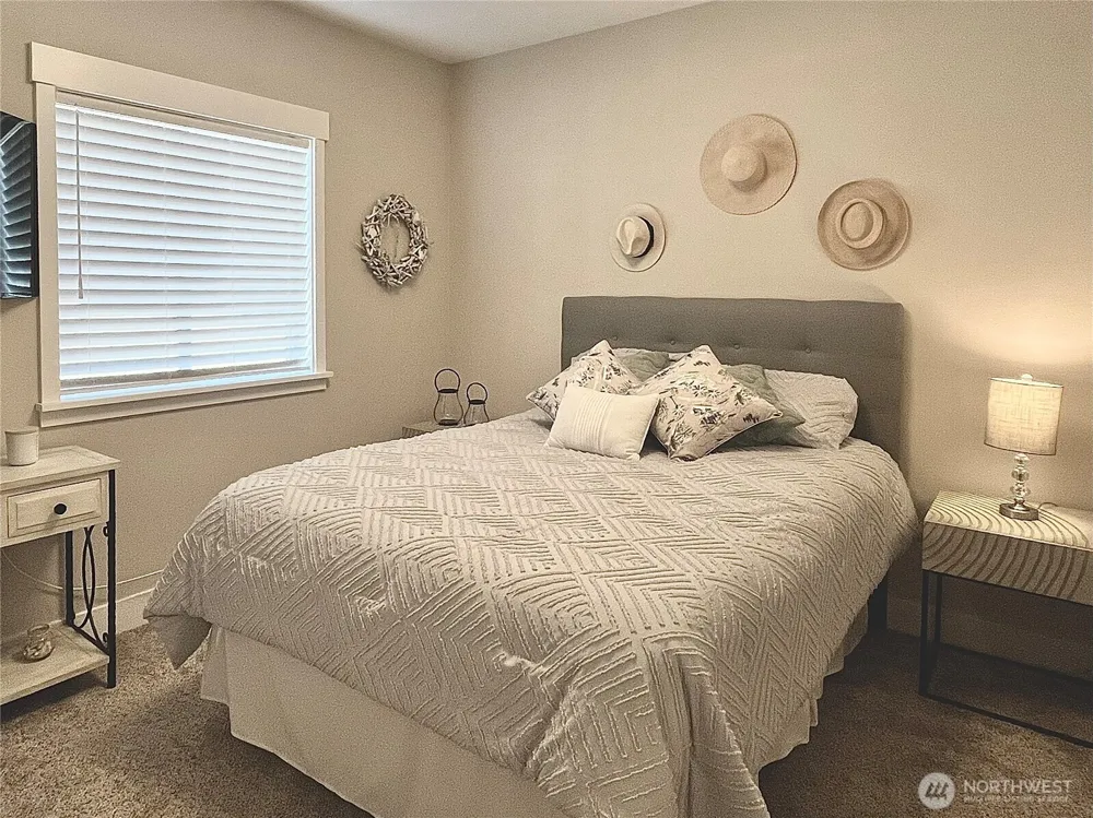 1439 Diamond Head Avenue SW Ocean Shores, WA 98569