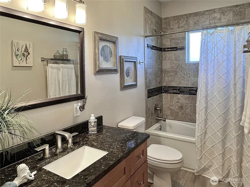1439 Diamond Head Avenue SW Ocean Shores, WA 98569