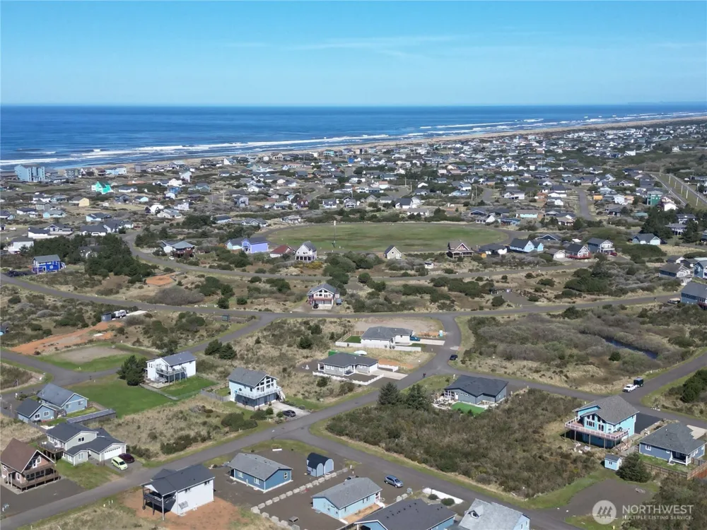1439 Diamond Head Avenue SW Ocean Shores, WA 98569