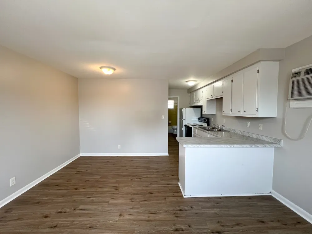 701 Power St #4 Clarksville, TN 37042