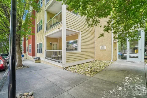 175 S Lexington Avenue #303