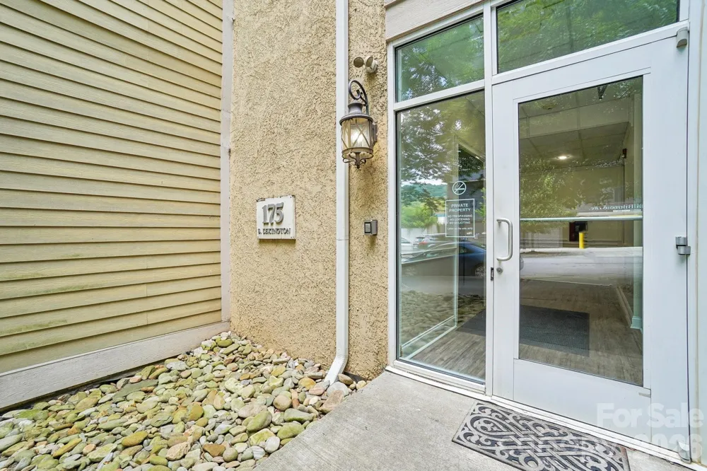 175 S Lexington Avenue #303 Asheville, NC 28801